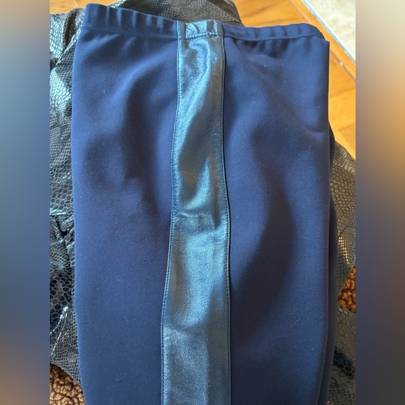 ST JOHN viscose/spandex/leather leggings - Picture 4 of 4